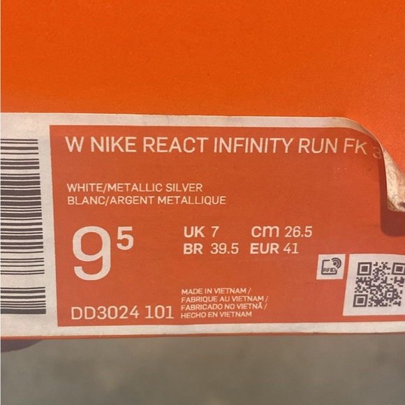 Nike react infinity rub size 9.5 - Picture 3 of 3